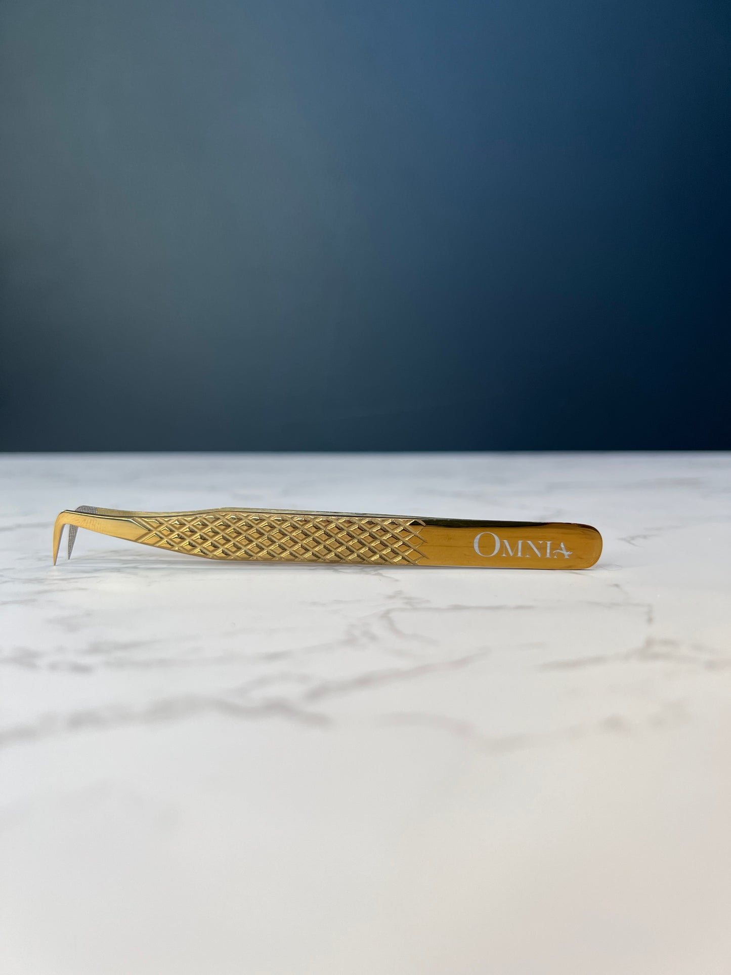 Omnia Volume Tweezer w/ Fiber Grip